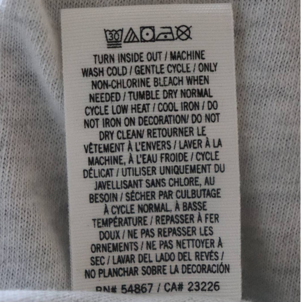 PINK Victoria’s Secret Sequin Embellished T-Shirt Size XS - Picture 9 of 9